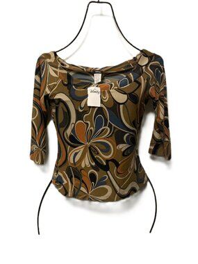 Women's Vanity Shirt Size Medium NWT